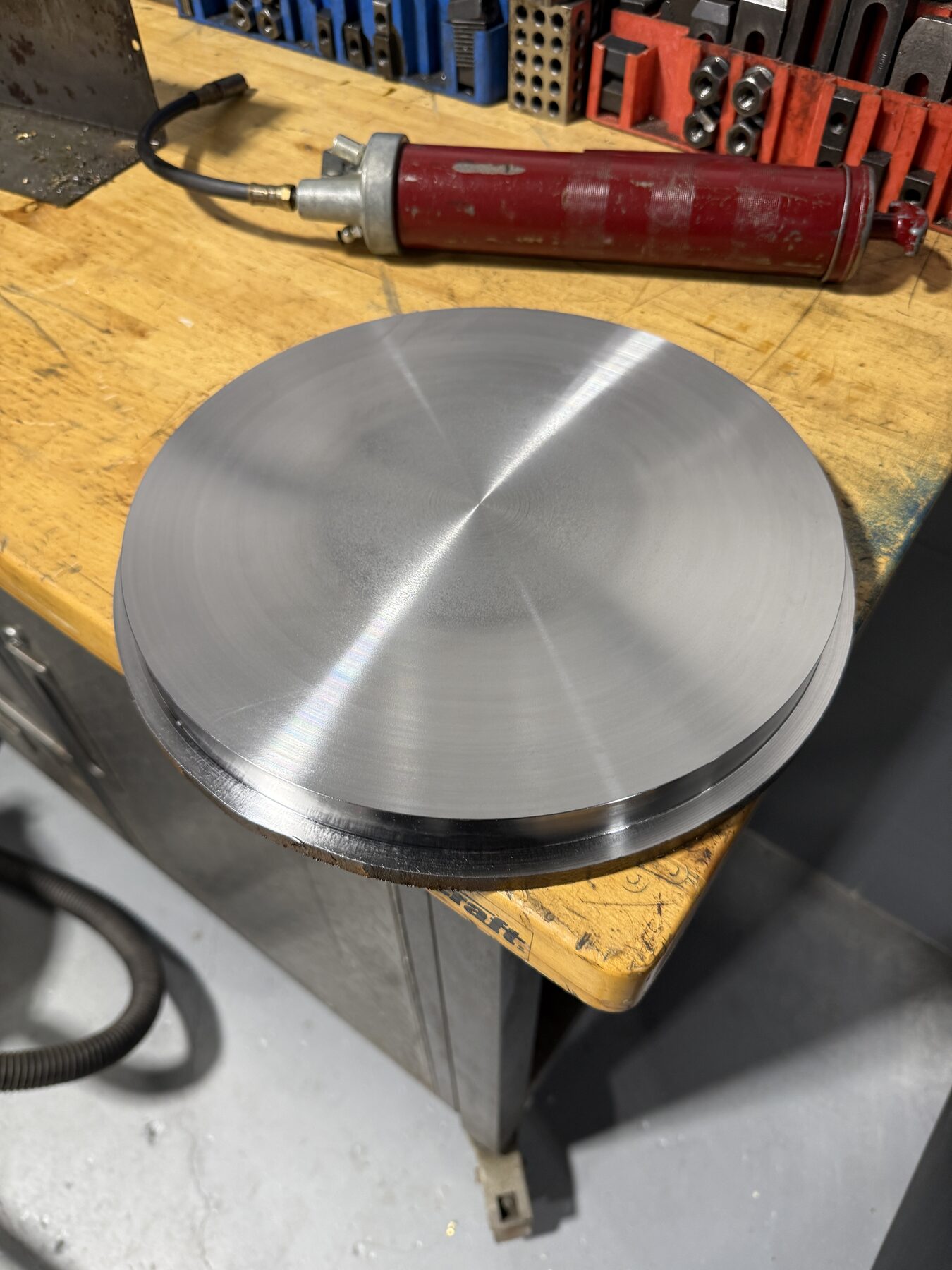 Precision turned round stock component